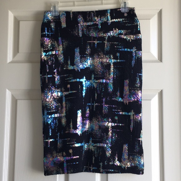 LuLaRoe Dresses & Skirts - Lularoe Elegant Cassie. Super Unicorn!!!